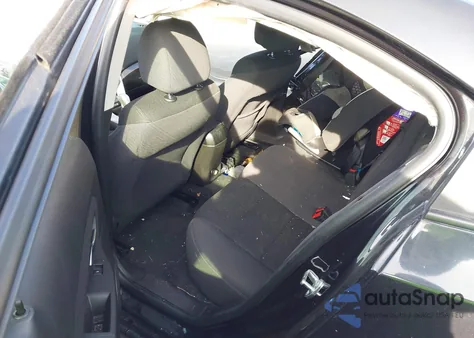 2015 Chevrolet Cruze 1Lt Auto z USA, uszkodzony, nr VIN 1G1PC5SB2F7184092